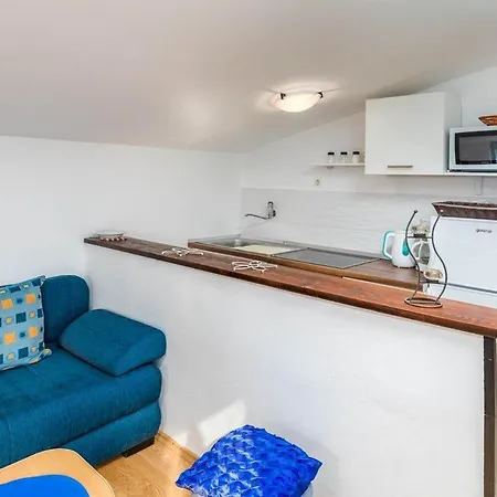 Kety Apartment *